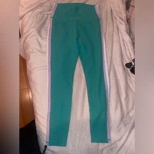 WILO workout leggings